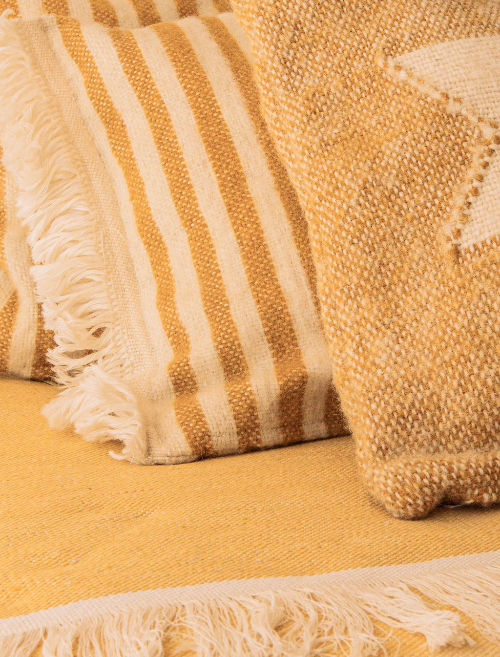 Coussin en laine - À rayures