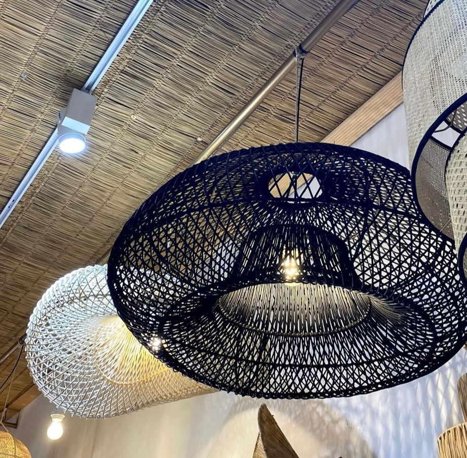 Lustre en rotin
