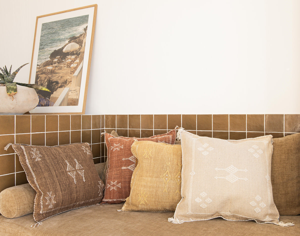 Housse de coussin Sabra en soie végétale - Marron