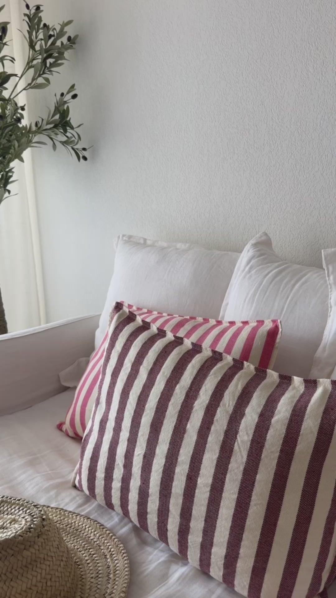 Coussin en coton à rayures - Aubergine